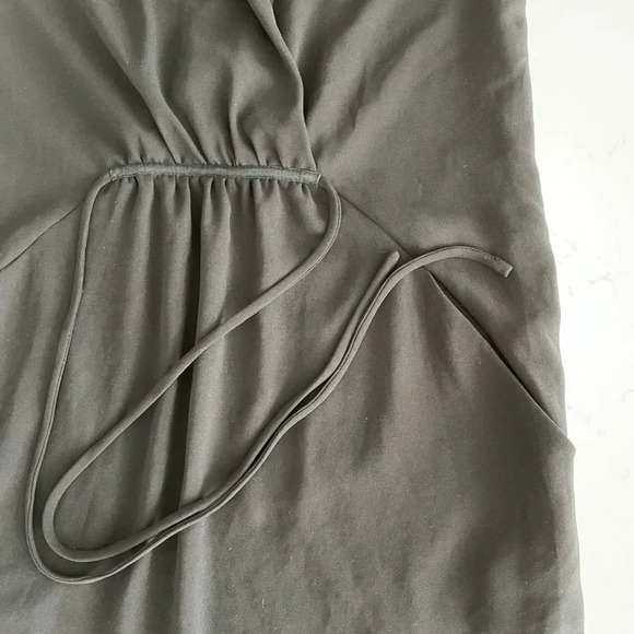 Aritzia Wilfred Sabine Sleeveless Faux Wrap Mini Dress w Pockets Black Sz XS - Picture 5 of 11